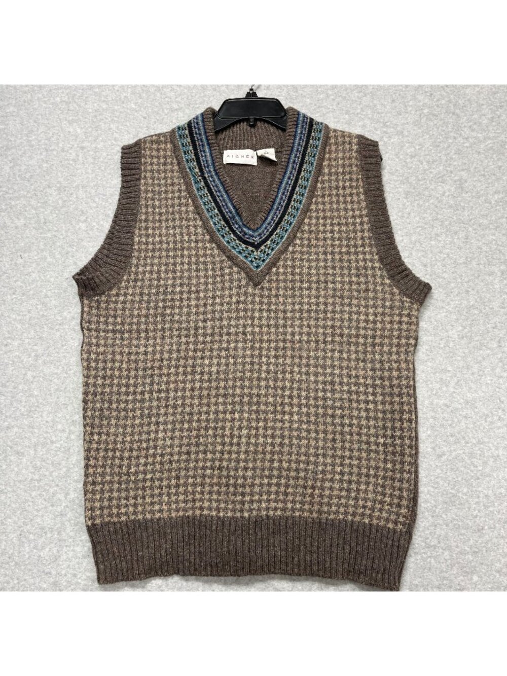 Vintage Aigner Men's Medium 38-40 Wool Blend Houndstooth V Neck Sweater Vest